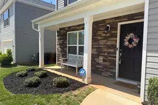 5021 Black Frst Dr, Greensboro, NC 27405 - Photo 2