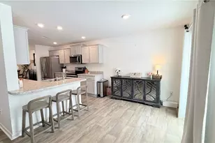 5021 Black Frst Dr, Greensboro, NC 27405 - Photo 6