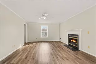 3801 Pineway Dr, Greensboro, NC 27405 - Photo 4