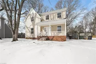 3801 Pineway Dr, Greensboro, NC 27405 - Photo 2