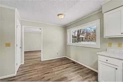 3801 Pineway Drive, Greensboro, NC 27405 - Photo 10