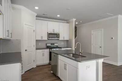 1677 Hallview Court, Kernersville, NC 27284 - Photo 12