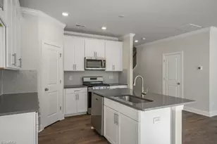 1677 Hallview Ct, Kernersville, NC 27284 - Photo 12