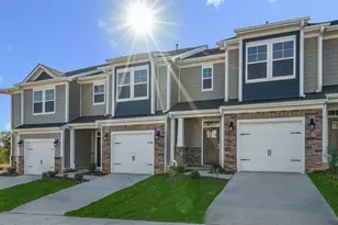 1677 Hallview Ct, Kernersville, NC 27284 - Photo 2