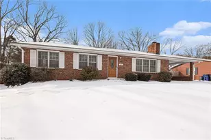 1348 Waybridge Ln, Winston-Salem, NC 27103 - Photo 2