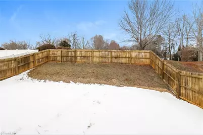 4111 Vershire Avenue, Greensboro, NC 27406 - Photo 14