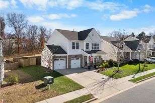 1325 Red Deer Dr, Kernersville, NC 27284 - Photo 2