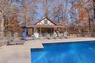 1016 Shalimar Dr, High Point, NC 27262 - Photo 30