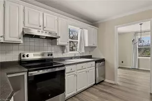 2007 Carlisle Way, High Point, NC 27262 - Photo 14