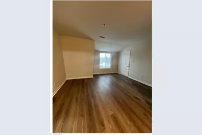 517 Market Street #L, Graham, NC 27253 - Photo 2