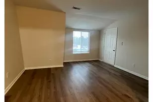 517 Market St, Graham, NC 27253 - Photo 2