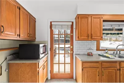 2780 Woodvale Drive, Winston-Salem, NC 27127 - Photo 14