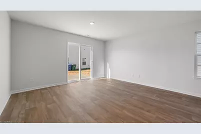 120 Linden Drive, Thomasville, NC 27360 - Photo 6