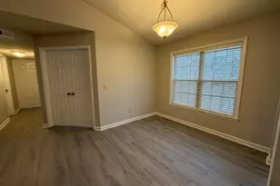 6706 Friendly Ave, Greensboro, NC 27410 - Photo 8