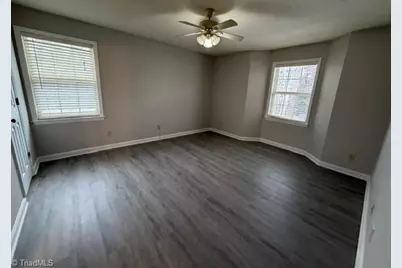 6706 Friendly Avenue #1L, Greensboro, NC 27410 - Photo 14