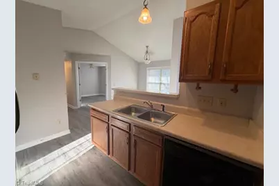 6706 Friendly Avenue #1L, Greensboro, NC 27410 - Photo 24