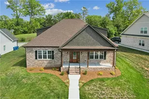 144 Reserve Dr, Mocksville, NC 27028 - Photo 1