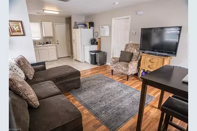 3210 Spring Street, Greensboro, NC 27405 - Photo 4