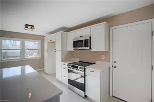 307 Foxcroft Dr, Winston-Salem, NC 27103 - Photo 4