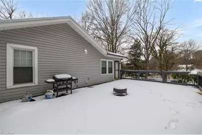 1102 Courtland Avenue, Reidsville, NC 27320 - Photo 28