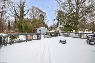 1102 Courtland Ave, Reidsville, NC 27320 - Photo 30