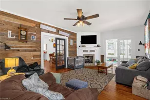 1102 Courtland Ave, Reidsville, NC 27320 - Photo 8