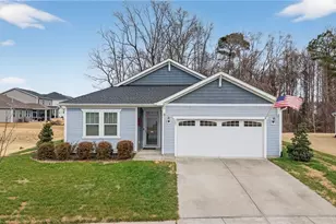 205 Summer Ranch Dr, Fuquay-Varina, NC 27526 - Photo 1