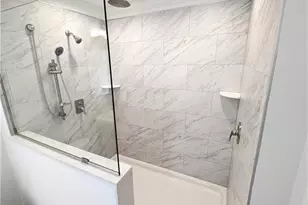 2135 Meadow Ridge Rd, Burlington, NC 27217 - Photo 24