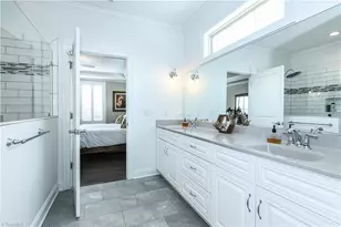 402 Kingsbridge Ct, Greensboro, NC 27455 - Photo 10