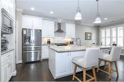 402 Kingsbridge Court, Greensboro, NC 27455 - Photo 4