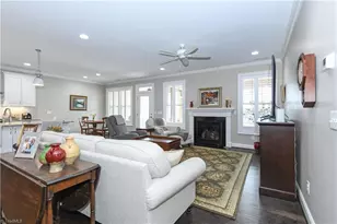 402 Kingsbridge Ct, Greensboro, NC 27455 - Photo 2