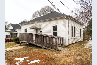 608 Oak Street, Burlington, NC 27215 - Photo 2