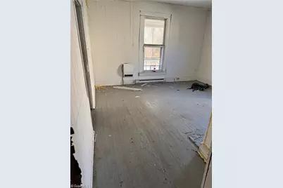 319 N Washington Avenue, Reidsville, NC 27320 - Photo 10