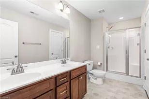 2068 Dresden Dr, Burlington, NC 27217 - Photo 20