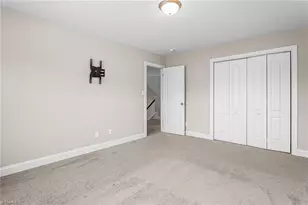 2068 Dresden Dr, Burlington, NC 27217 - Photo 22