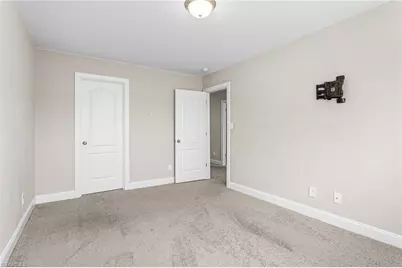 2068 Dresden Drive, Burlington, NC 27217 - Photo 28