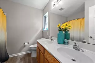 2 Tannenbaum Cir, Greensboro, NC 27410 - Photo 16