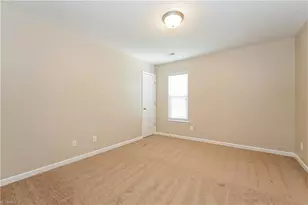 2080 Dresden Dr, Burlington, NC 27217 - Photo 12