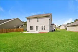 2080 Dresden Dr, Burlington, NC 27217 - Photo 14