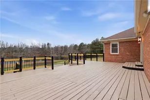 7585 Dubach Rd, Summerfield, NC 27358 - Photo 38