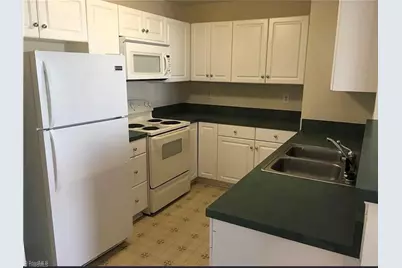 3721 Morris Farm Drive #1C, Greensboro, NC 27409 - Photo 10