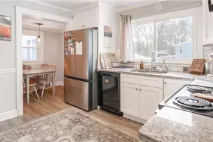 5557 Pineview Dr, Winston-Salem, NC 27105 - Photo 6