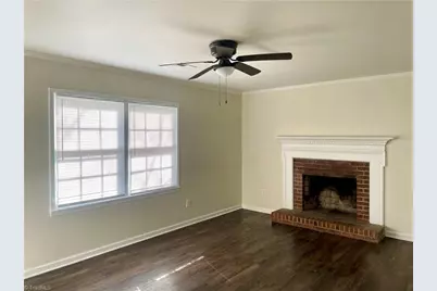 2570 Oakcrest Court, Burlington, NC 27217 - Photo 4