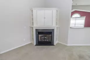 2221 Delaney Dr, Burlington, NC 27215 - Photo 10