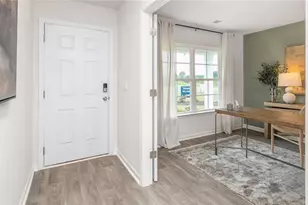 607 Jack Pine St, Thomasville, NC 27360 - Photo 2