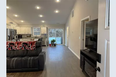 5880 Oak Knoll Drive, Archdale, NC 27370 - Photo 12