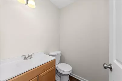 1311 Meadowview Road W #H, Greensboro, NC 27403 - Photo 8