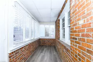 1717 Eastwood Ave, Greensboro, NC 27401 - Photo 16