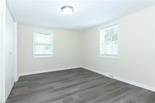 1717 Eastwood Ave, Greensboro, NC 27401 - Photo 14