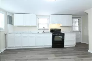 1717 Eastwood Ave, Greensboro, NC 27401 - Photo 10